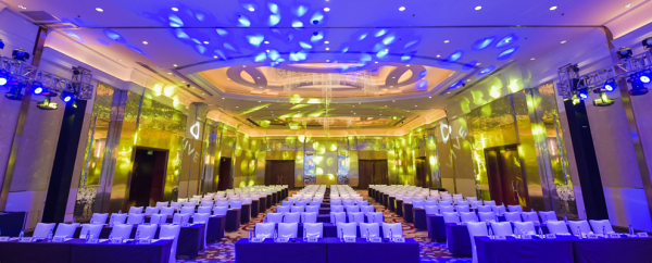 “VR+智造“—MakeReal3D虚拟现实仿真解决方案 