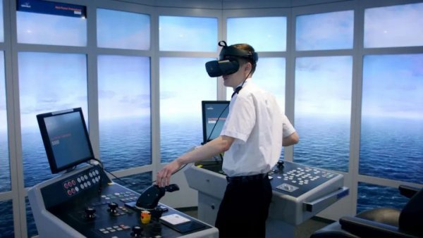 虚拟现实辅助工程技术在加强海事培训中的作用 